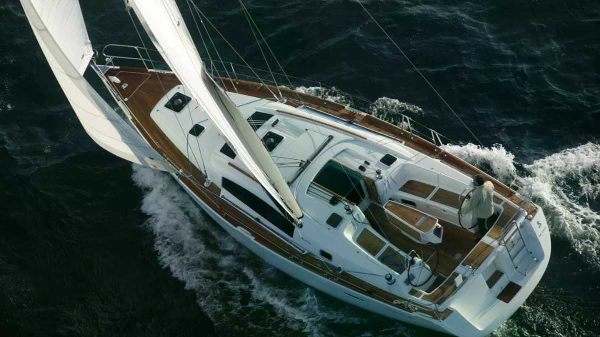 Beneteau Oceanis 40