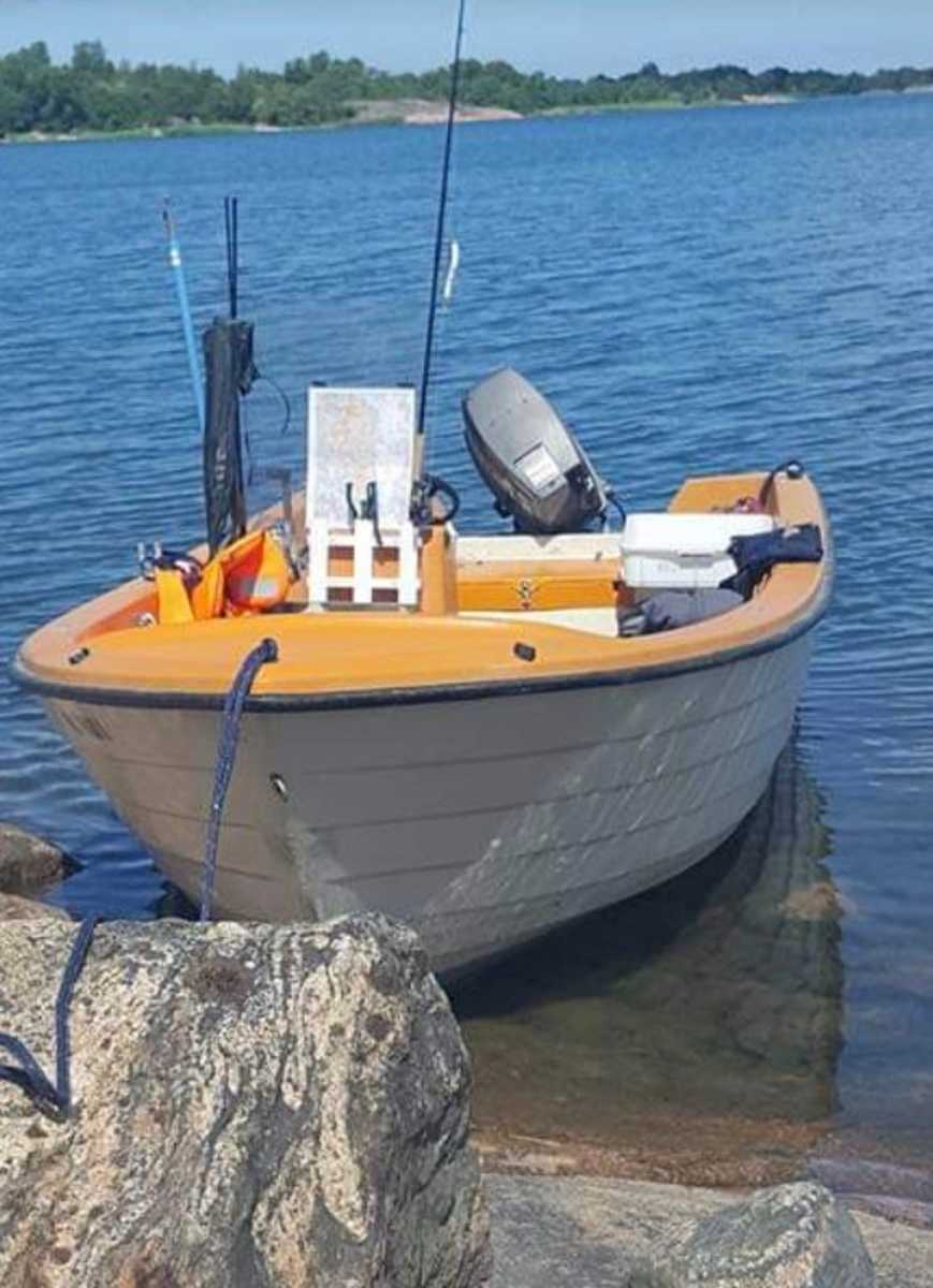 Crescent 465 Fishing