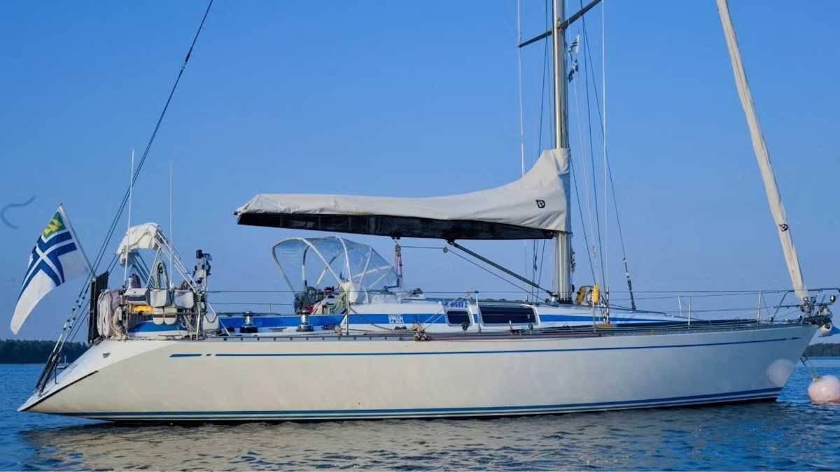 Swan 44