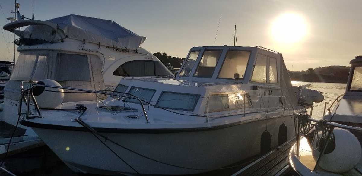 Coronet 27 Seafarer
