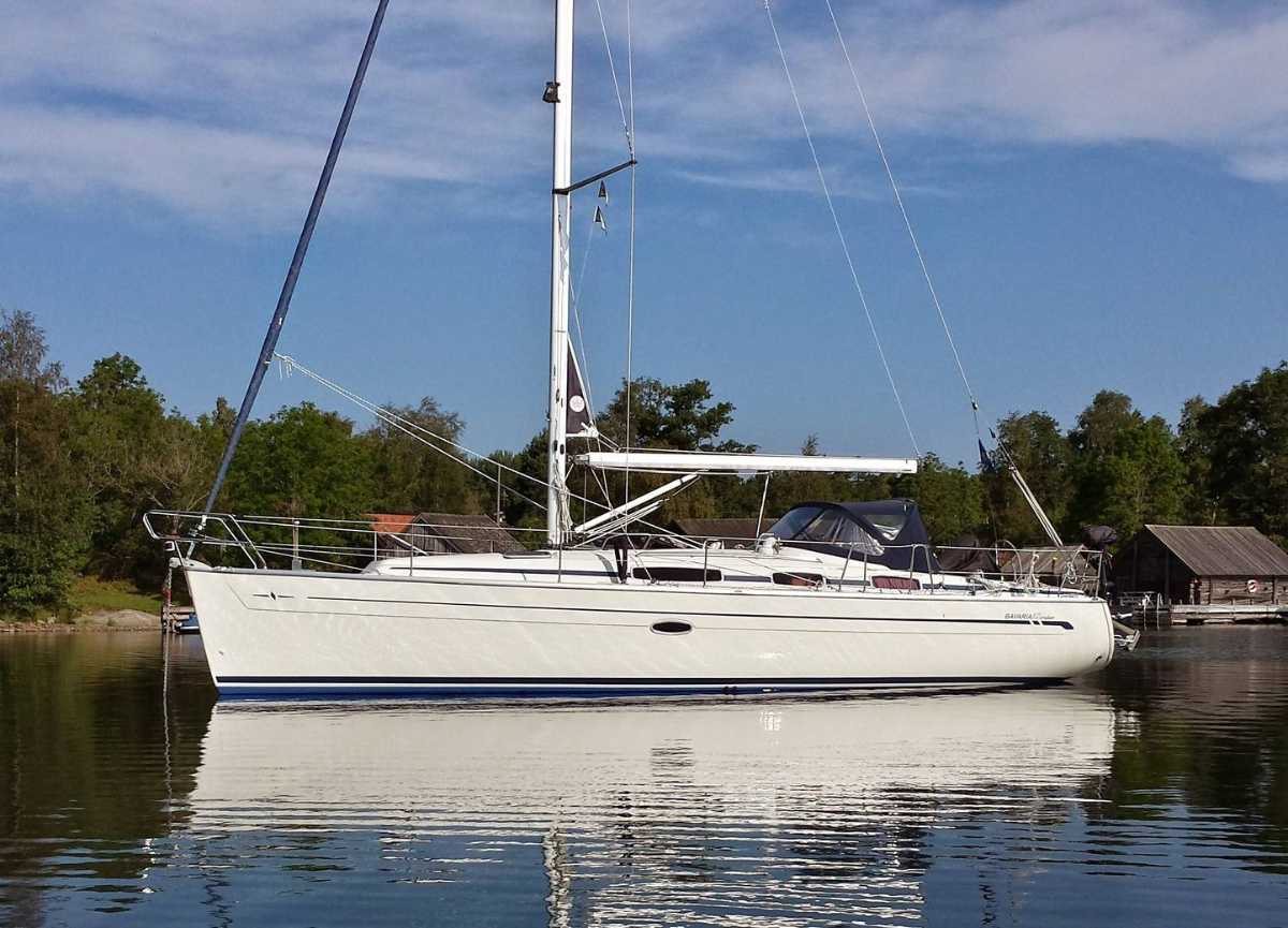 Bavaria 38