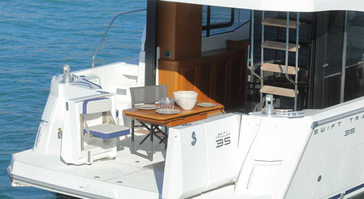Beneteau 35