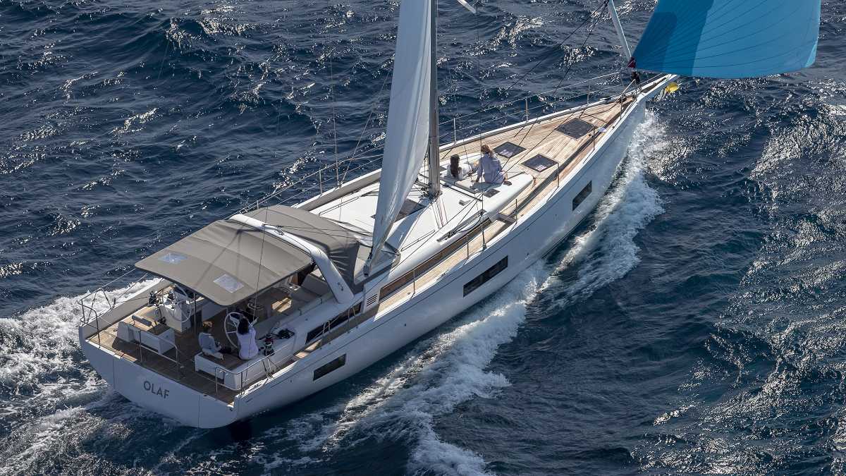 Beneteau Oceanis Yacht 54
