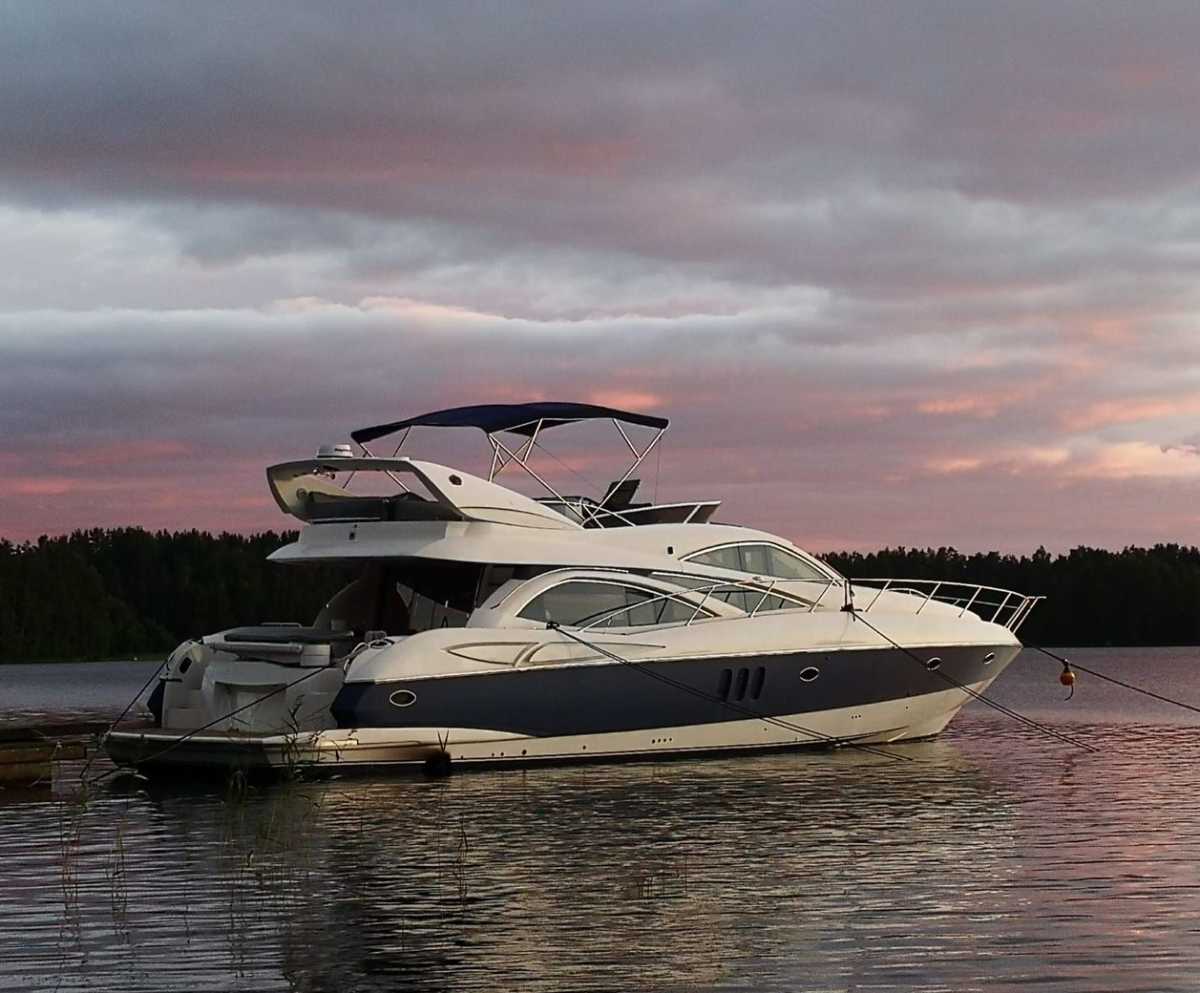 Sunseeker Manhattan 64