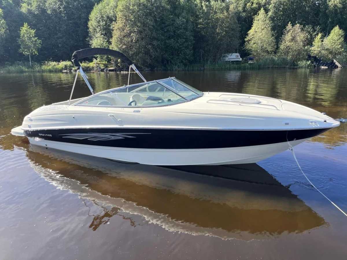 Bayliner 802