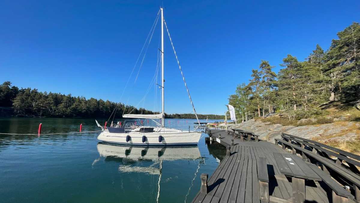Bavaria 36
