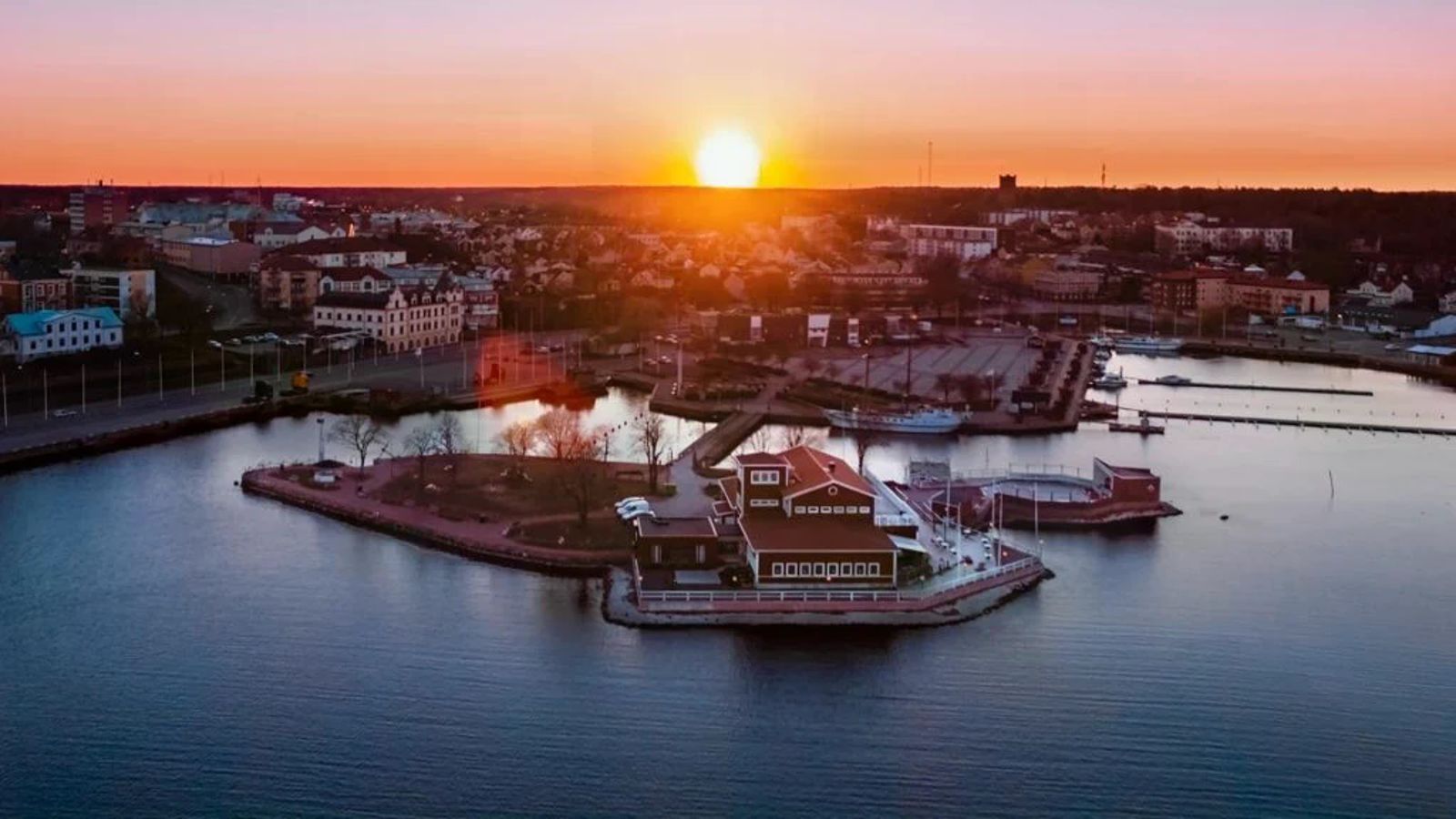 Foto: Badholmen Restaurang & Hotell