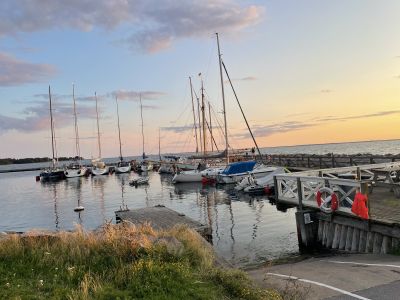 Stora Rör, Ekerums hamn