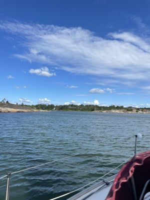 Öppenskär, Ytterön, Hästholma