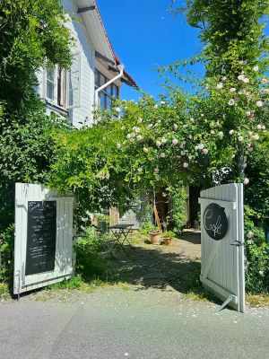 Camilles Garden & Café