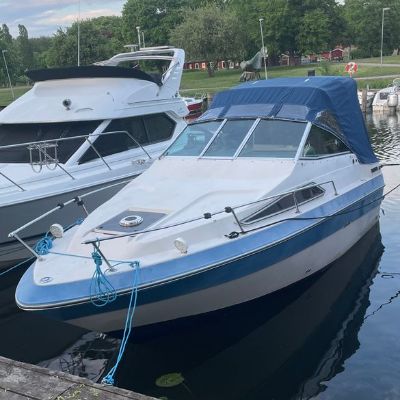 Sea Ray Seville 21 Mid Cabin