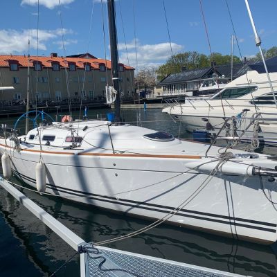 Beneteau First 34.7