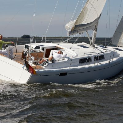 Hanse 385