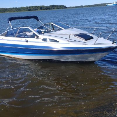 Bayliner 1950 Capri Bowrider