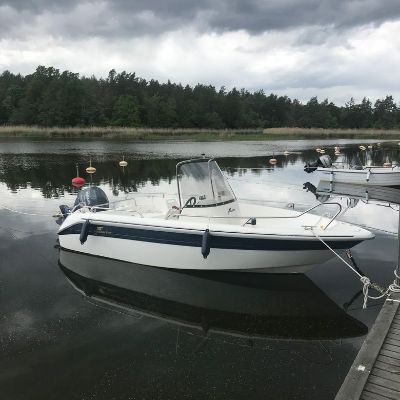 Yamarin 5200