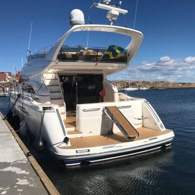 Princess 61