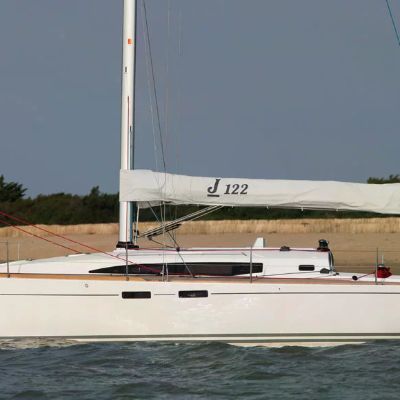 J/boats J-122