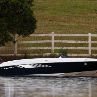 Bayliner Element E18