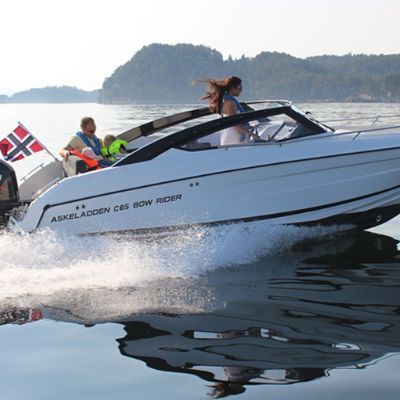 Askeladden C65 Bow Rider