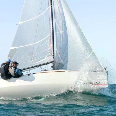 Beneteau First 18
