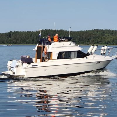Bayliner 2556 Ciera Command Bridge