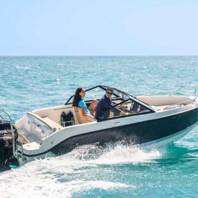 Quicksilver Activ 555 Bowrider