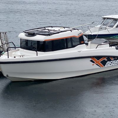 Bella 700 Raid