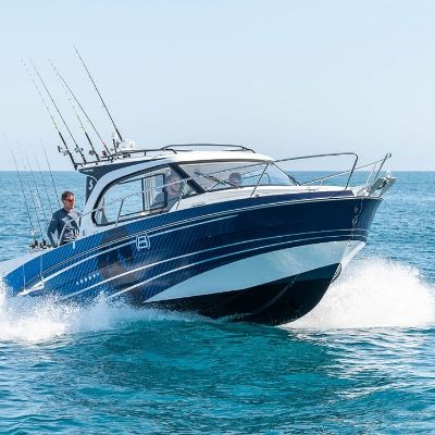 Beneteau Antares 8 Fishing