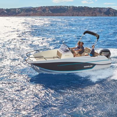 Quicksilver Activ 455 Open