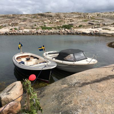 Crescent Allure 21