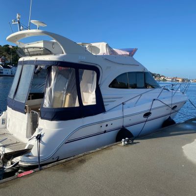 Galeon 330 Fly