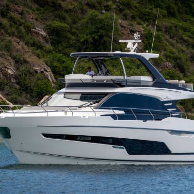 Fairline Squadron 68