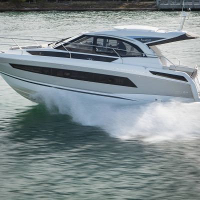 Jeanneau Leader 33
