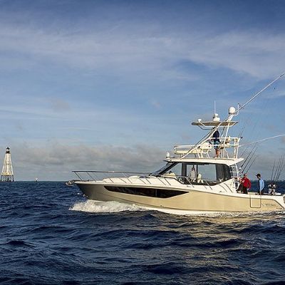 Boston Whaler 405 Conquest