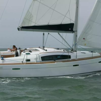 Beneteau Oceanis 40