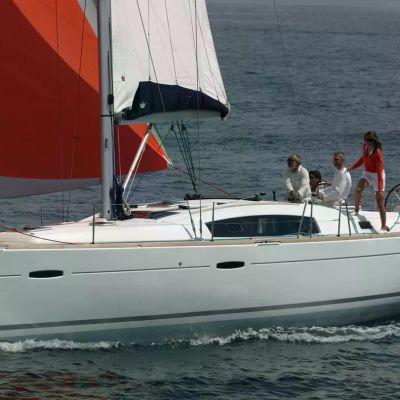 Beneteau Oceanis 43