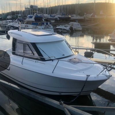 Jeanneau Merry Fisher 645