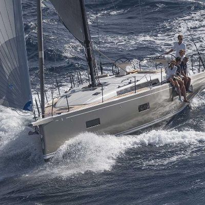 Beneteau First 44