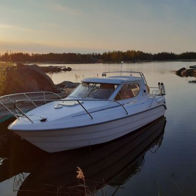 Bella 650