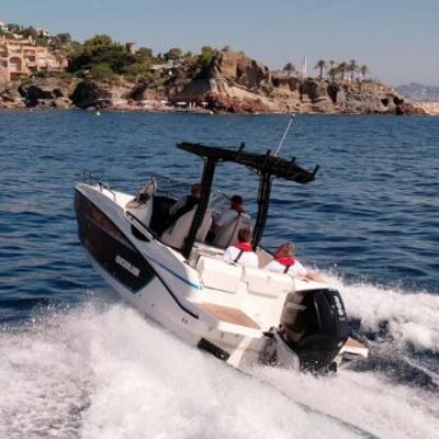 Quicksilver Activ 805 Open