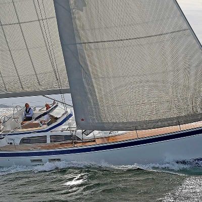 Hallberg-Rassy 57