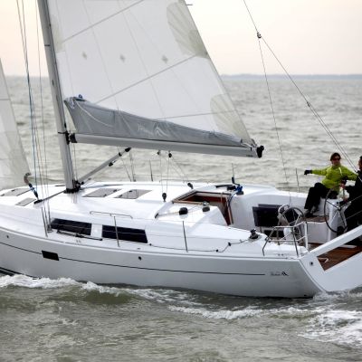 Hanse 375