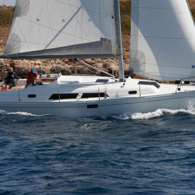 Hanse 37