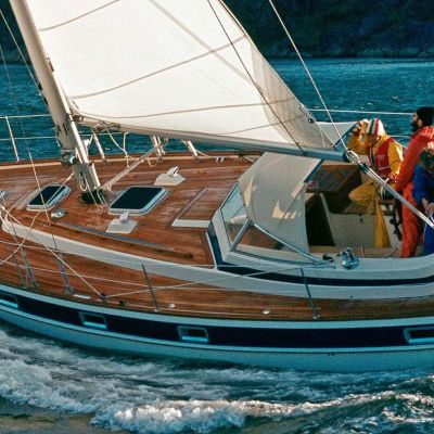Hallberg-Rassy 38