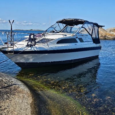 Bayliner 2550