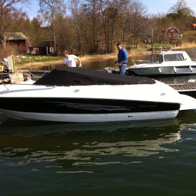 Bayliner 702