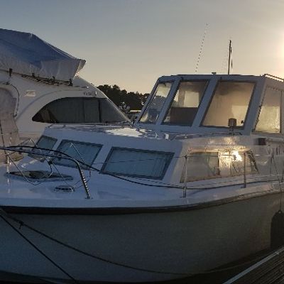 Coronet 27 Seafarer