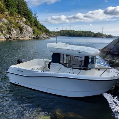 Quicksilver 605 Pilothouse